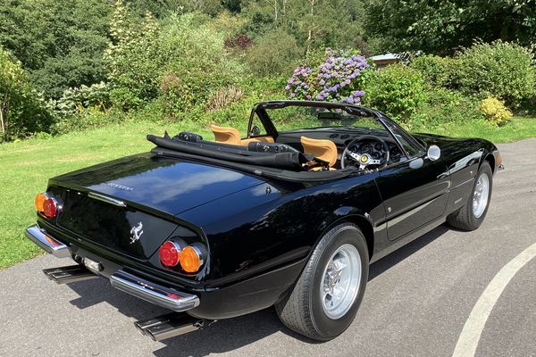 Ferrari 365 GTS/4 Daytona Spyder