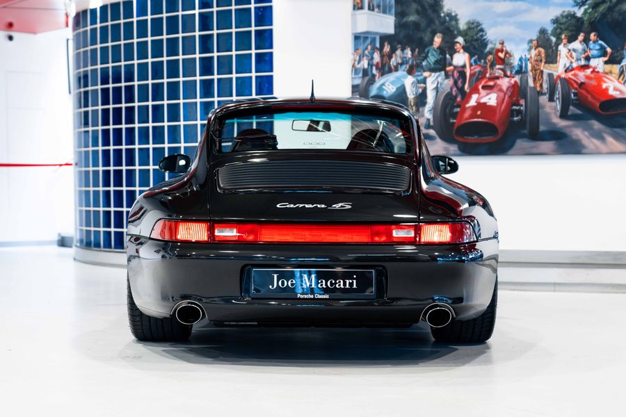 Porsche 993 Carrera 4S LHD