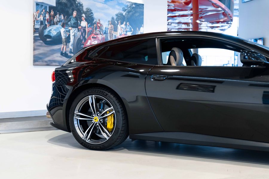 Ferrari GTC4 Lusso