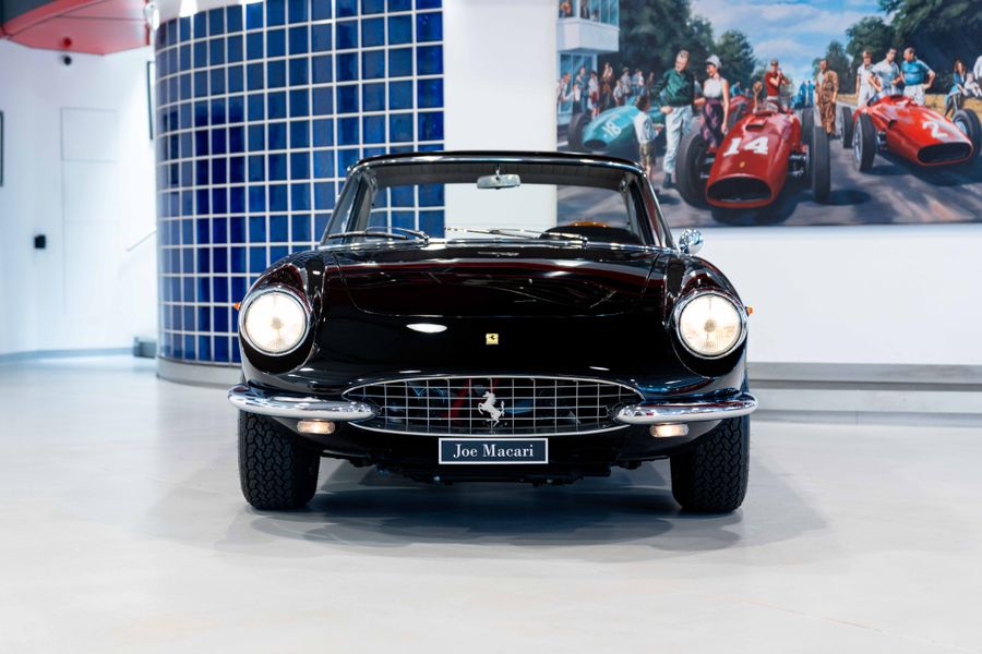 Ferrari 330 GTC LHD