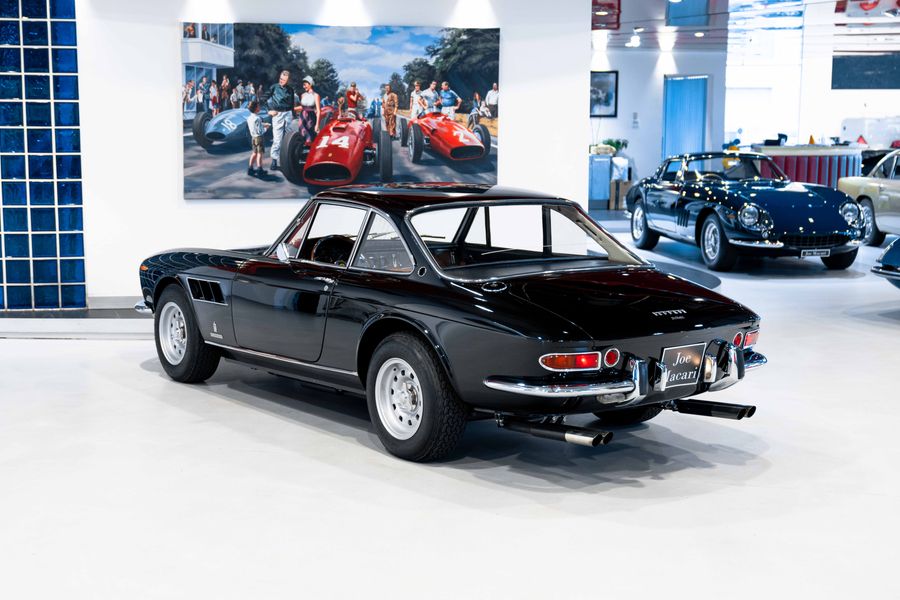 Ferrari 330 GTC LHD