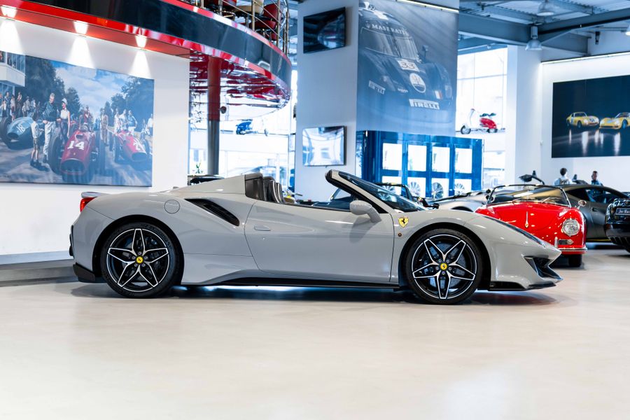 Ferrari 488 Pista Spider