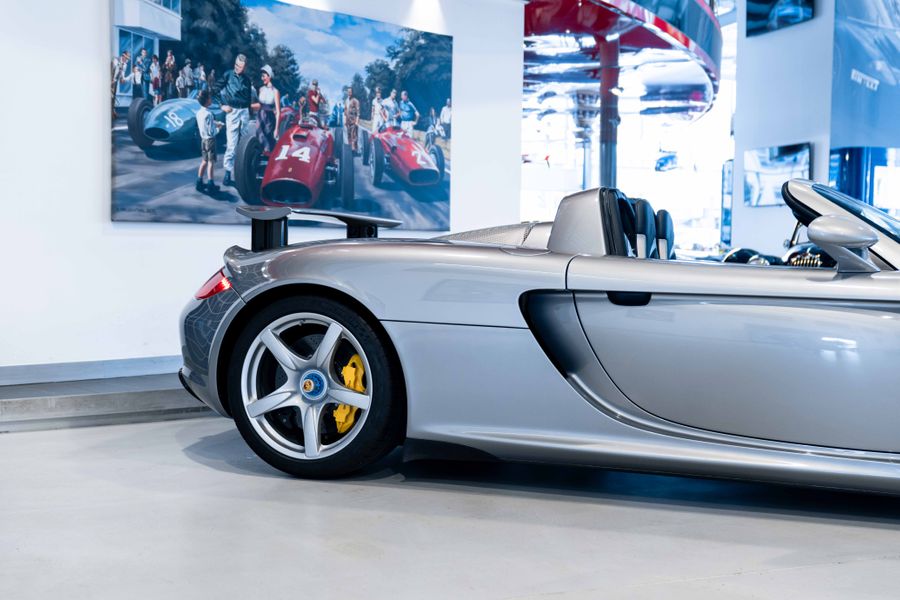 Porsche Carrera GT