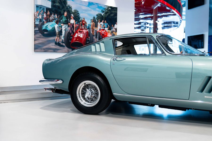 Ferrari 275 GTB/4 LHD