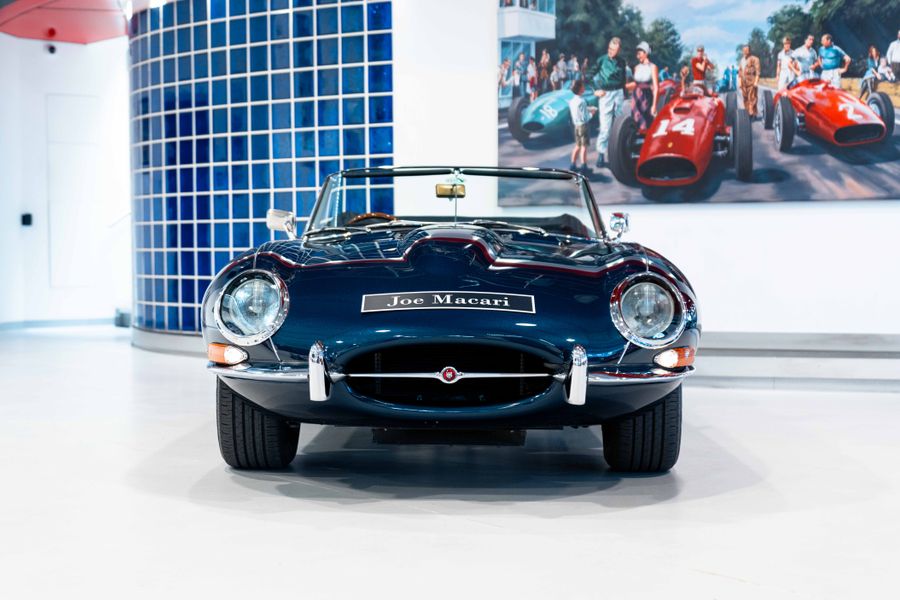 Jaguar E-Type Series 1 Roadster