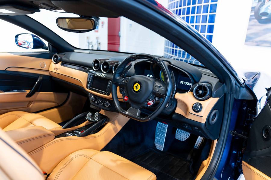 Ferrari FF