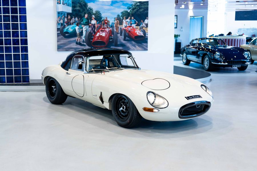 Jaguar E-Type Series 1 Lightweight