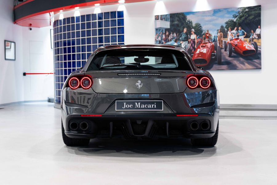 Ferrari GTC4 Lusso