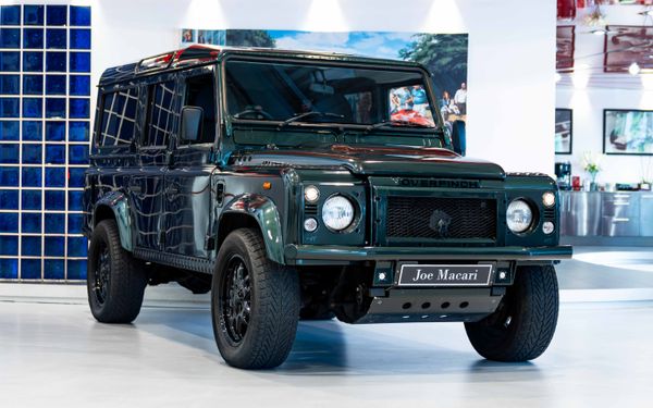 Land Rover Defender Overfinch V8