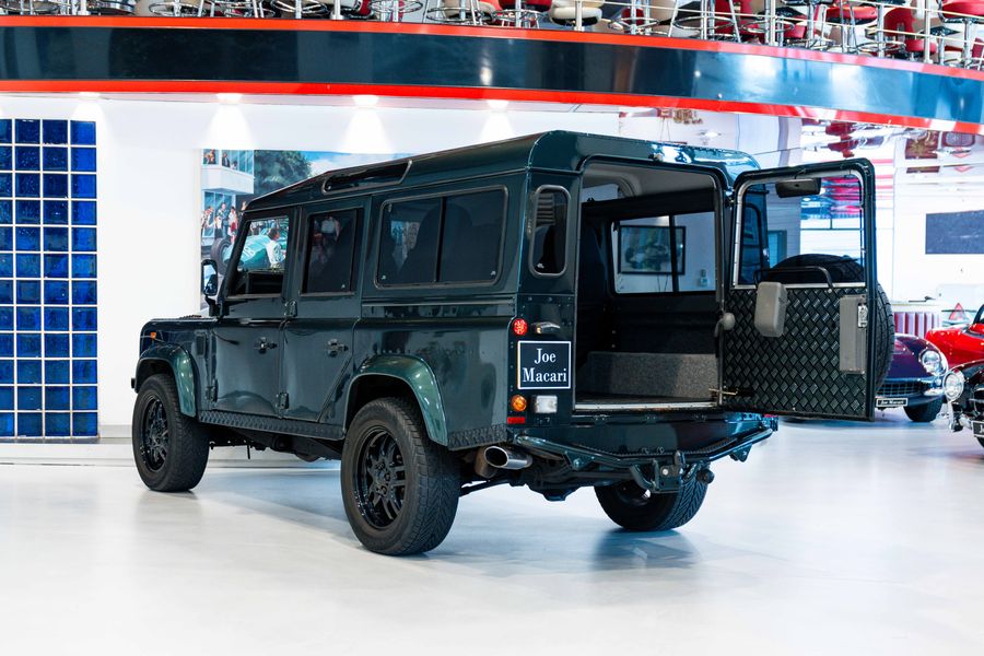 Land Rover Defender Overfinch V8