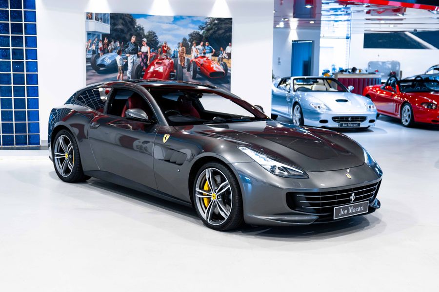 Ferrari GTC4 Lusso