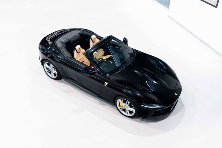 Ferrari Roma Spider