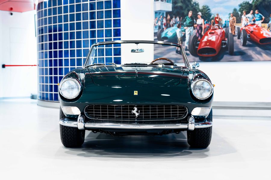 Ferrari 275 GTS