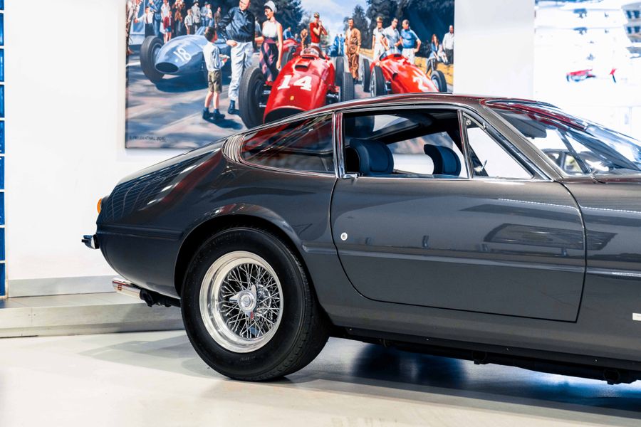 Ferrari 365 GTB/4 Daytona